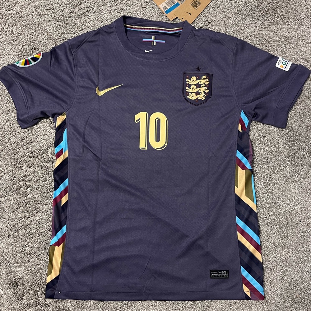 England Away Jersey Bellingham #10/ Nike original with tags size M and LX